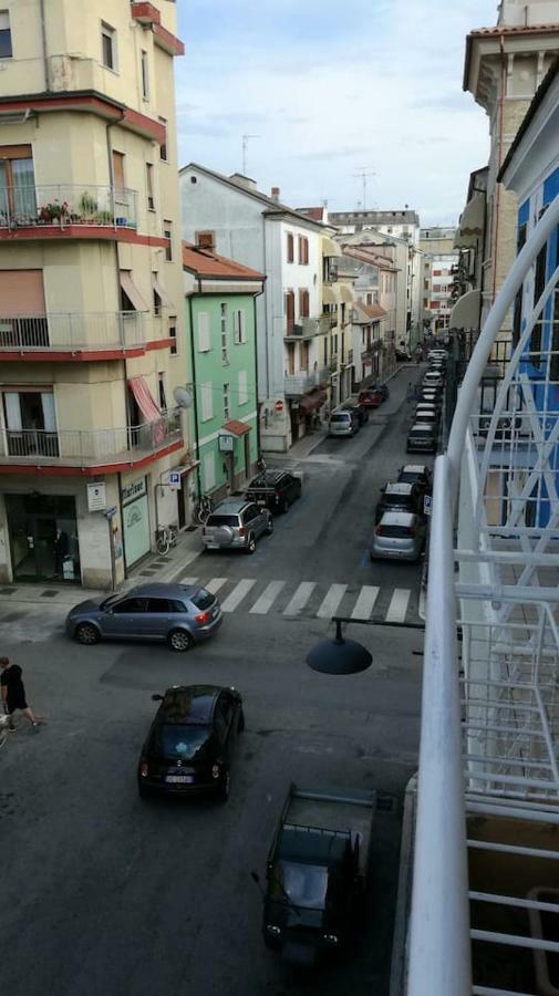 Appartamento Casa Chiara San Benedetto del Tronto Esterno foto