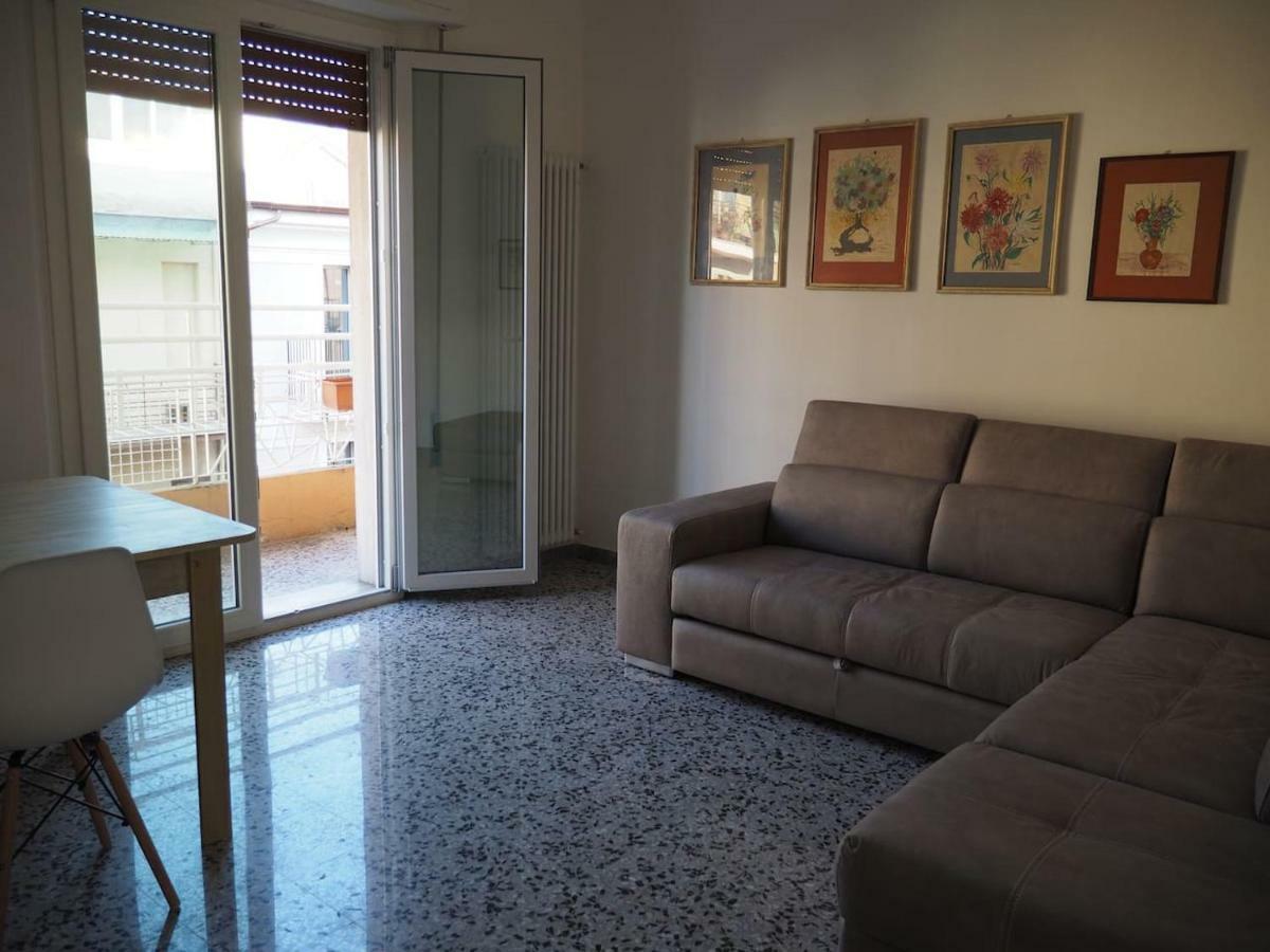 Appartamento Casa Chiara San Benedetto del Tronto Esterno foto
